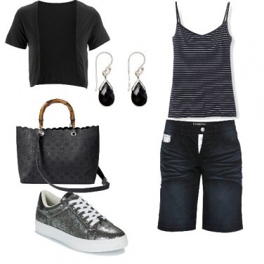Outfit Nero cangiante