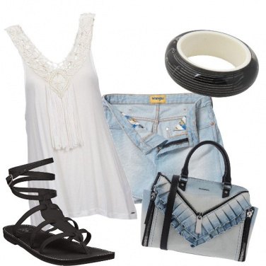 Outfit Shorts nascosti