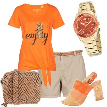 Outfit E...state in pantaloncini