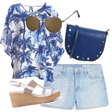 Outfit In blu con stile
