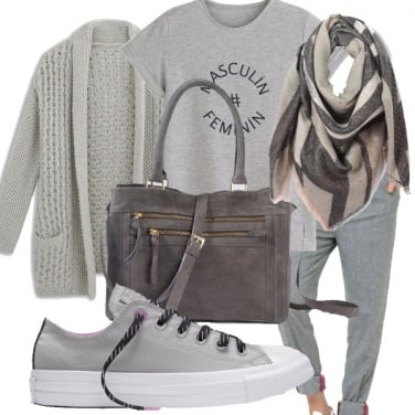 Outfit Bianco o nero? grigio!!