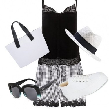 Outfit Turista in città