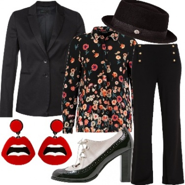 Outfit Mannish ultrafemminile
