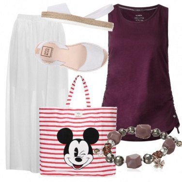 Outfit CMPS Stuck in a moment