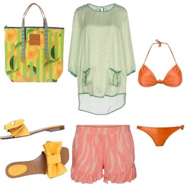 Outfit Giallo colore estate 2018. Mare