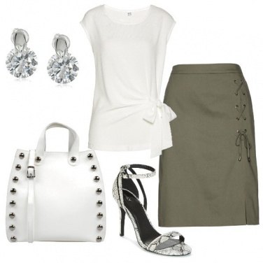Outfit Top con il fiocco