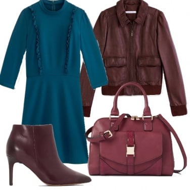Outfit Blu pavone & burgundy