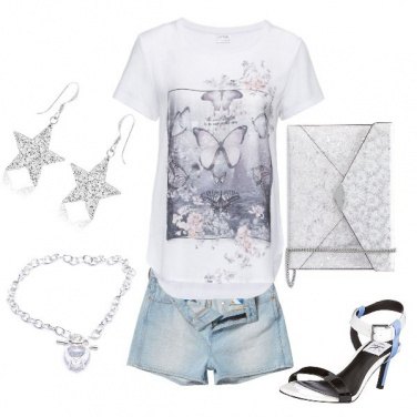 Outfit In discoteca al mare