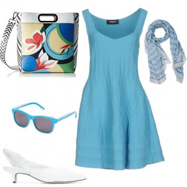 Outfit Azzurro e bianco apericena