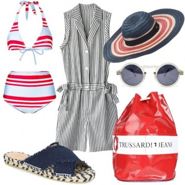 Outfit American stripes in crociera