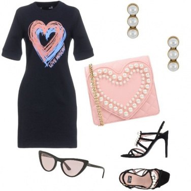 Outfit Originale... Moschino