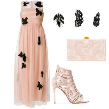 Outfit Tu sei romanticaaaa