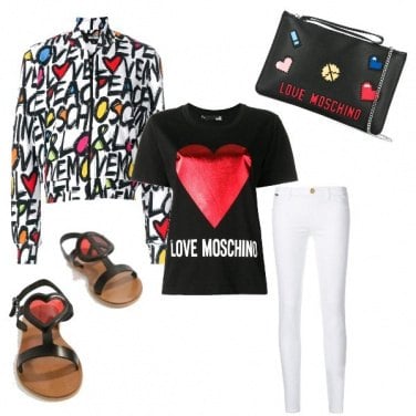 Outfit Moschino nel cuore