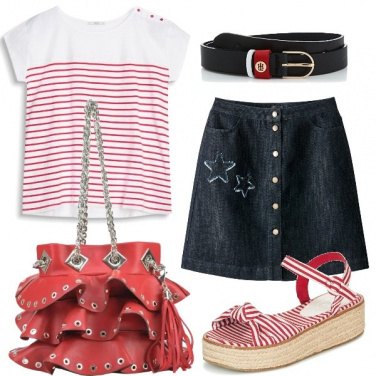 Outfit A stelle e strisce