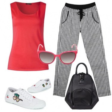 Outfit Un tocco di rosso