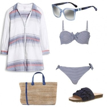 Outfit Spiaggia look essenziale