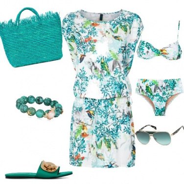 Outfit Sottosopra mare verde smeraldo
