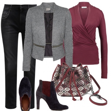 Outfit Jeans e stivaletti