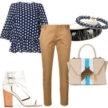 Outfit Pois e beige