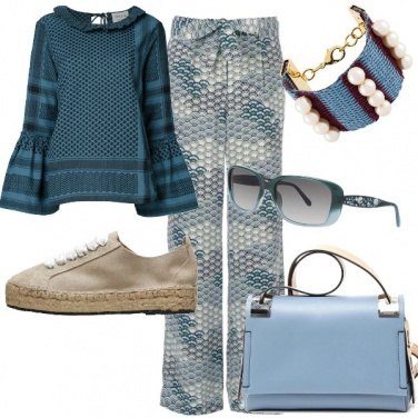 Outfit Toni di azzurro