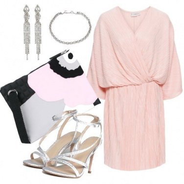 Outfit Astratto