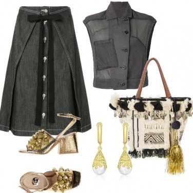 Outfit CMPS Una strana ragazza