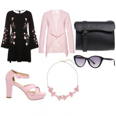 Outfit Fiori rosa
