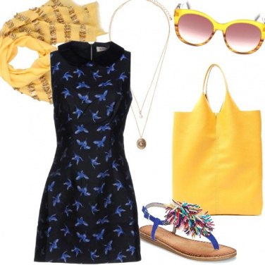 Outfit Giallo e blu, in città d’estate