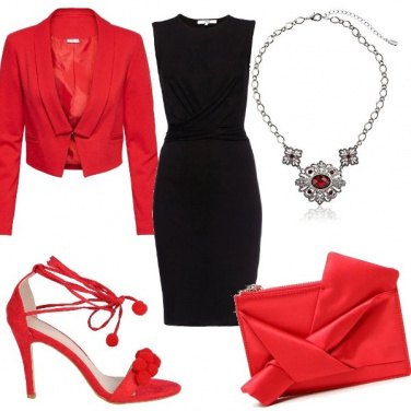 Outfit Tubino nero immerso nel rosso