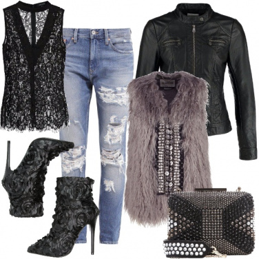 Outfit Roses are.....black!