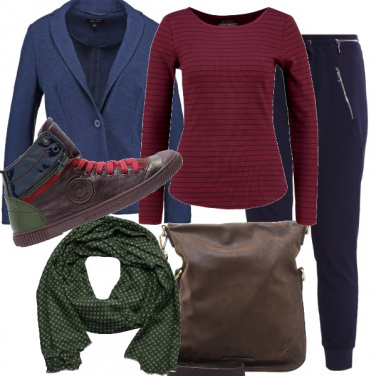 Outfit Tempo libero o scuola/università.