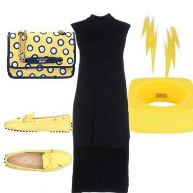 Outfit Blu e giallo in città