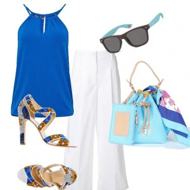 Outfit Blu mare