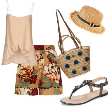 Outfit Turista per caso