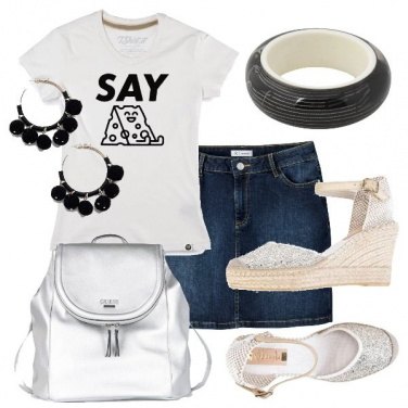 Outfit TSK Say cheese