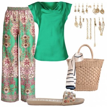 Outfit Pantaloni Verde Con stampe Donna: 3 Outfit Donna | Bantoa