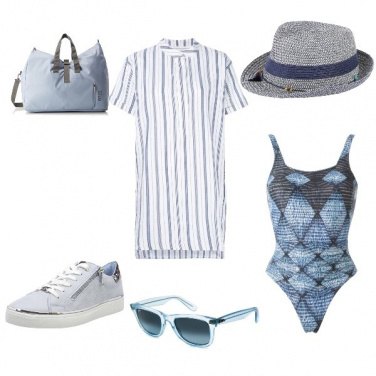 Outfit Azzurro polvere beachwear
