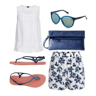 Outfit White and Blue