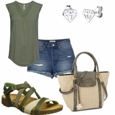 Outfit Pantaloni corti Blu Donna: 23 Outfit Donna | Bantoa