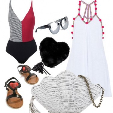 Outfit Cuori in spiaggia