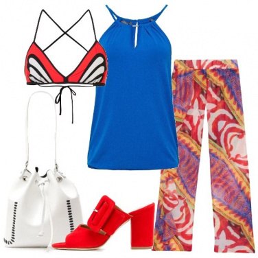 Outfit Pantalone con rouches per il mare