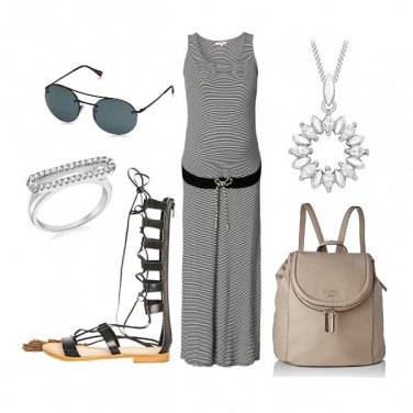 Outfit CMPS Col sandalo da gladiatore in saldo!