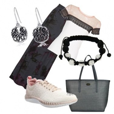 Outfit Rosa e grigio