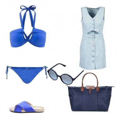 Outfit In Spiaggia In Blu