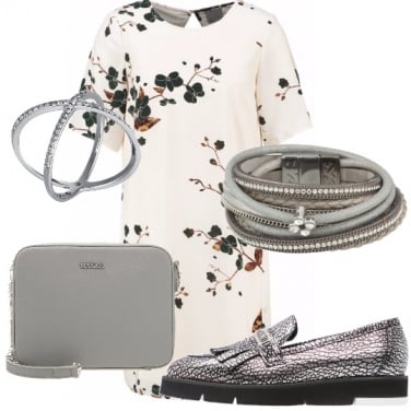 Outfit Fantasia floreale