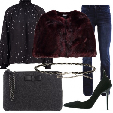 Outfit Tacco e mantella