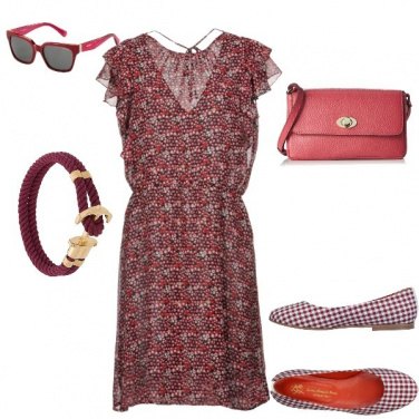 Outfit Monologo con susina