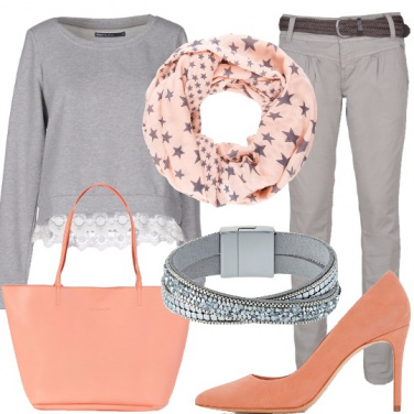 Outfit La felpa anche con le décolleté