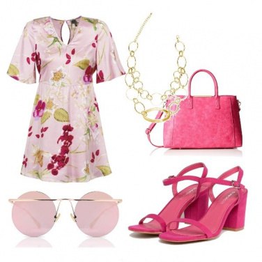 Outfit Accessori rosa
