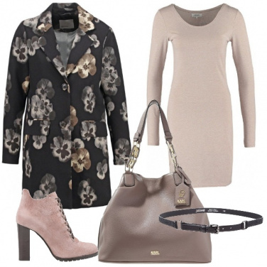 Outfit Cappotto fiorato